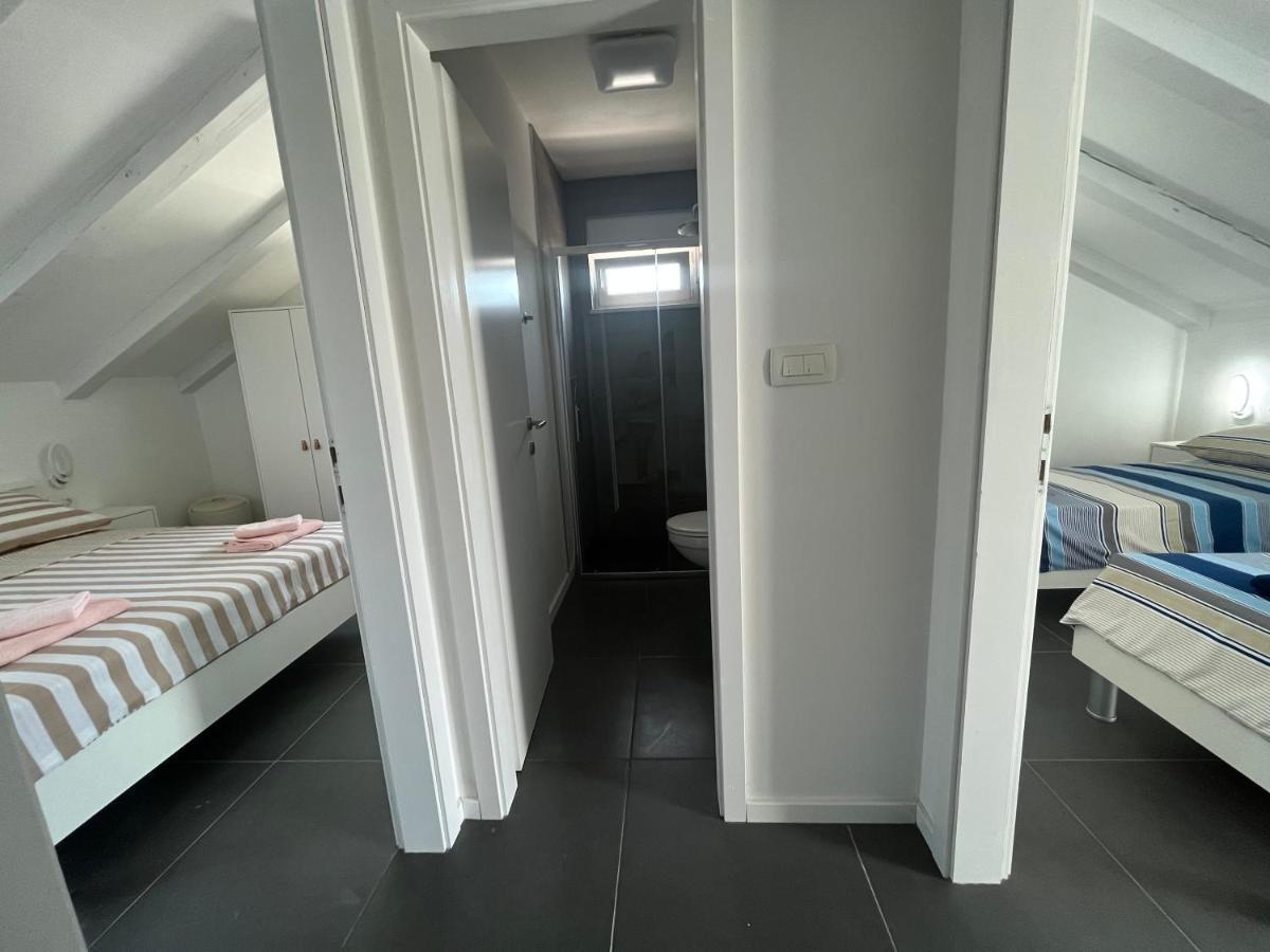 Apartmani Kamil Marina Bagian luar foto